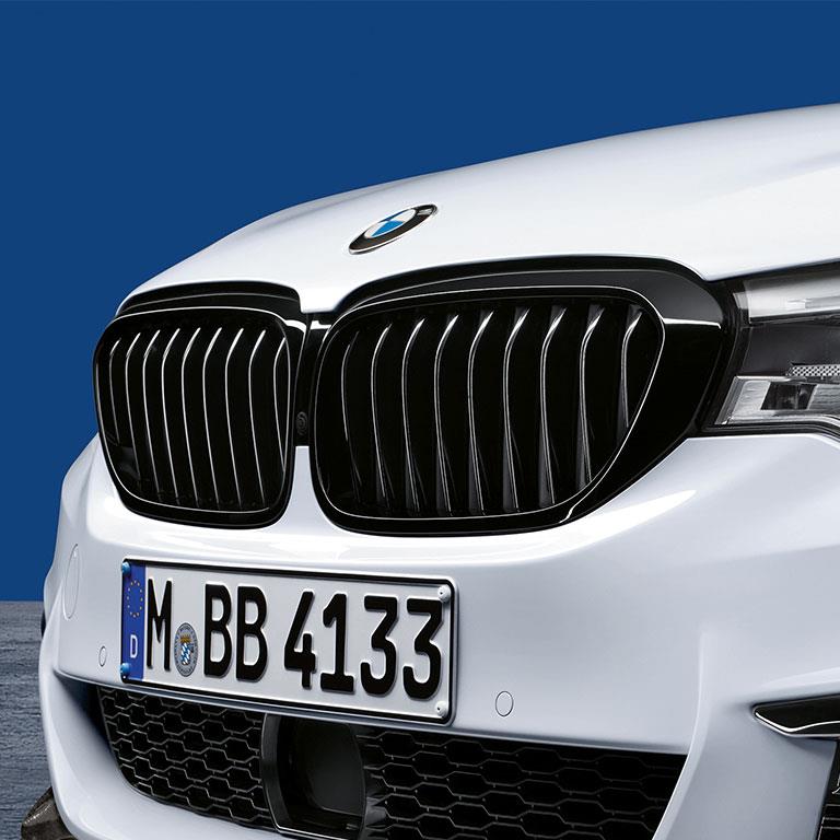 BMW 750i M performance black kidney grilles. Left - 51712412395 ...